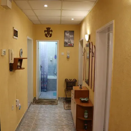 Apartment супер апартамент-център *